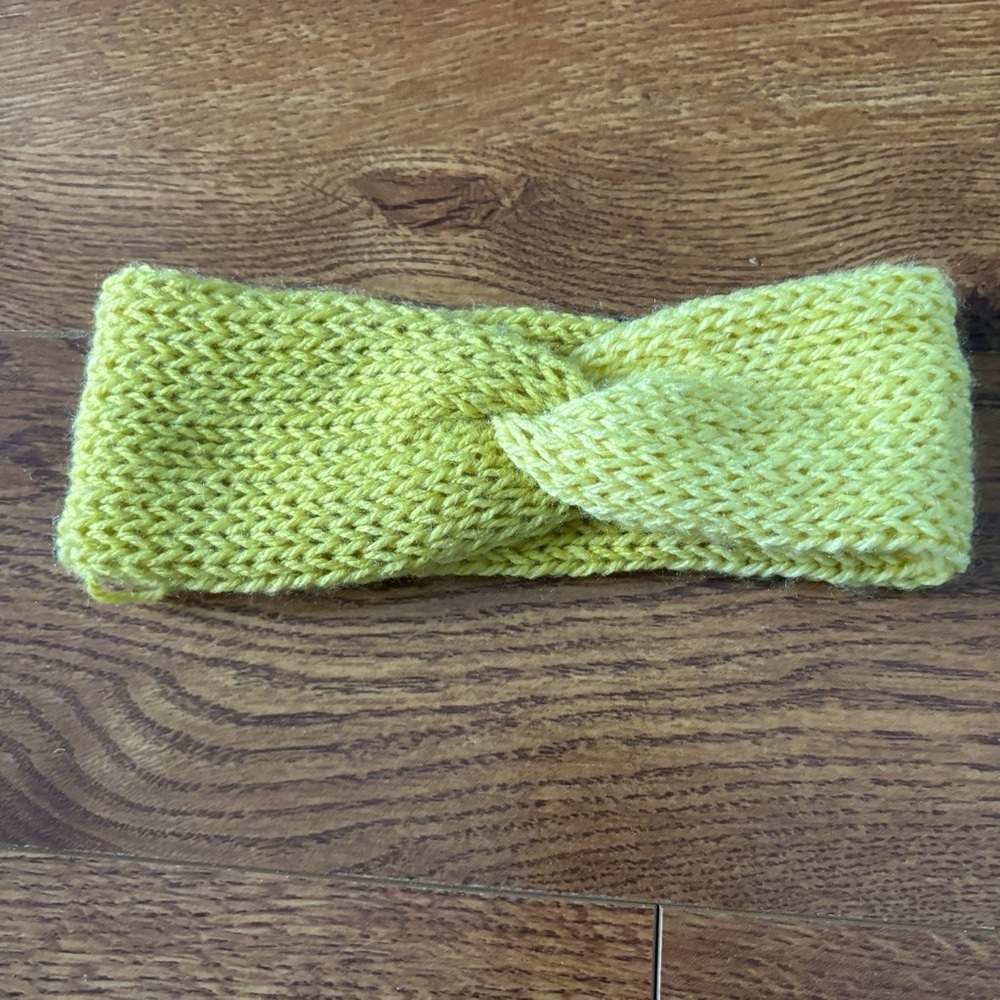 Studio 120 handmade yellow Knitted twisted Headband